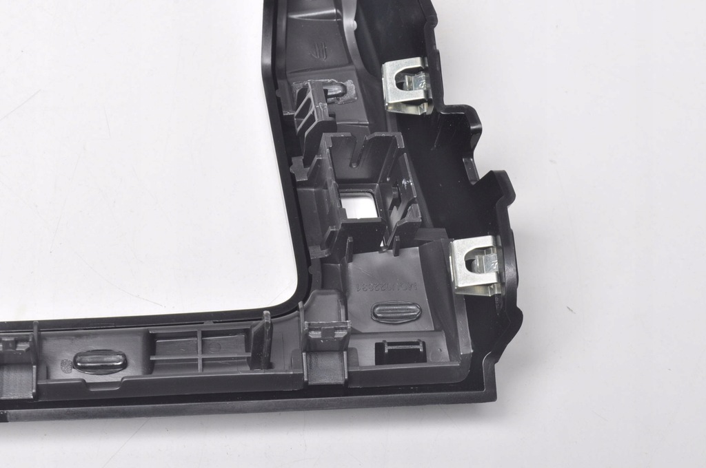 фото №4, Peugeot 2008 ii рамка панель обдув радіо