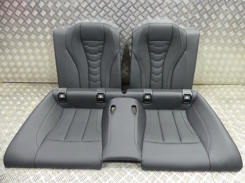 фото №12, Bmw 8 g15 individual обивка сиденья вентиляция подогрев заднее сиденье обшивки 41km