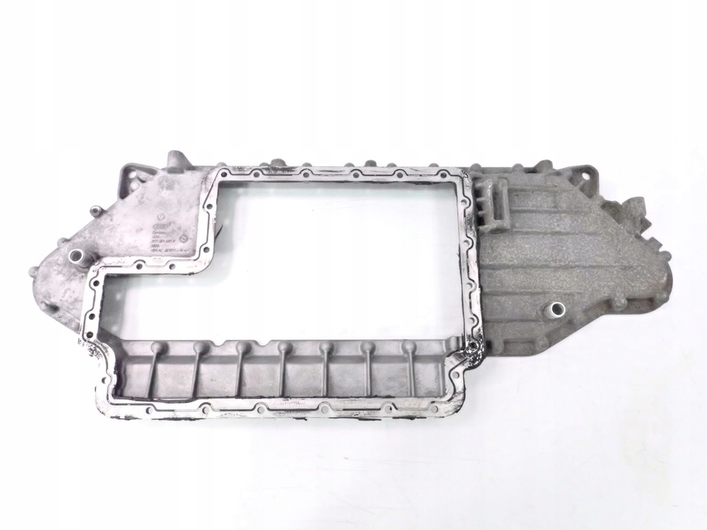 фото №1, Audi оригинальный номер 057103607f поддон масляная