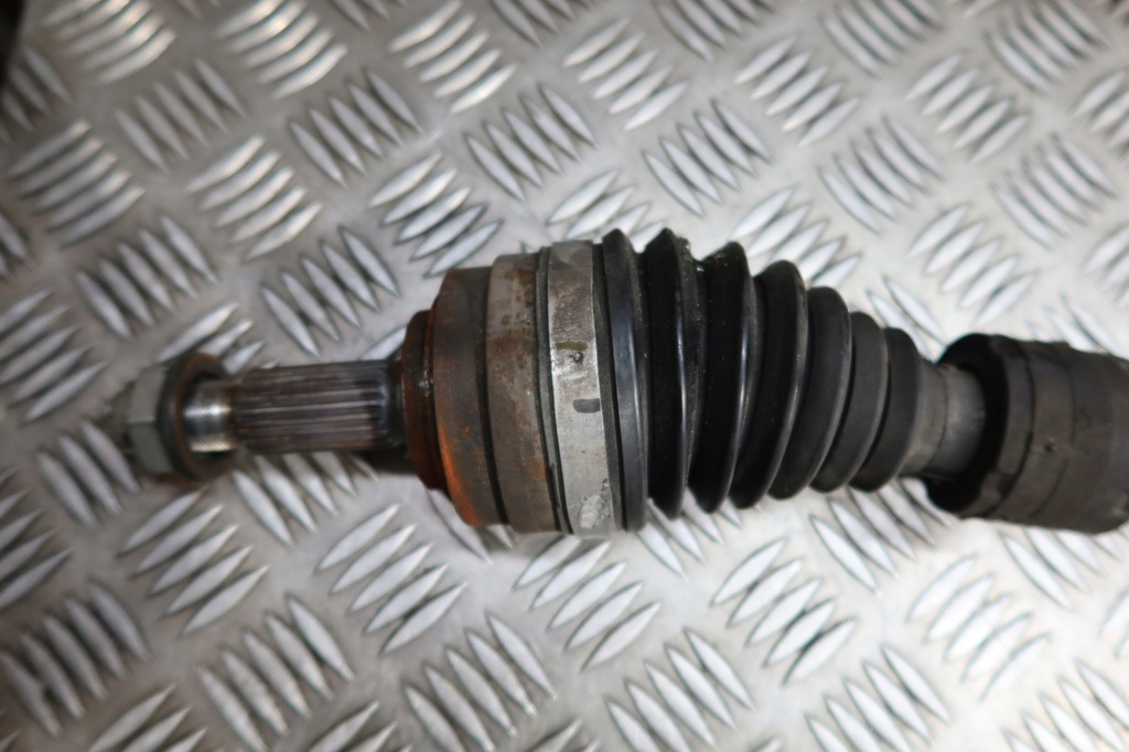 фото №2, Привідний вал ліва clio v 0.9 tce uszk. шарнір