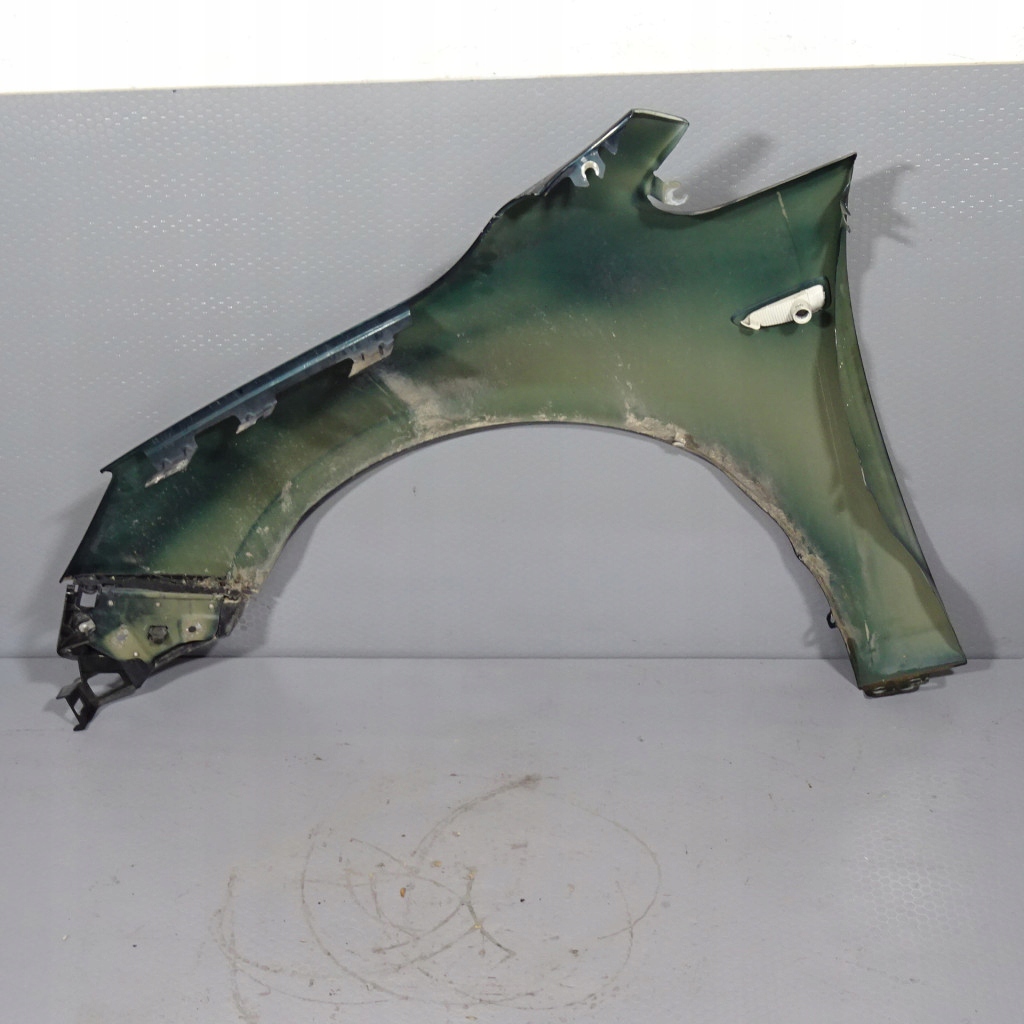Opel astra j рестайлинг  крыло  перед правый  z30v Недорого