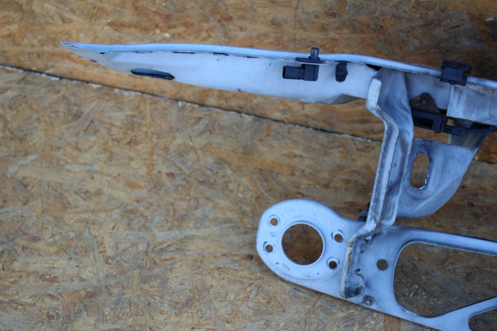 фото №9, Pas передний усилитель bmw z3 оригинальные комплект