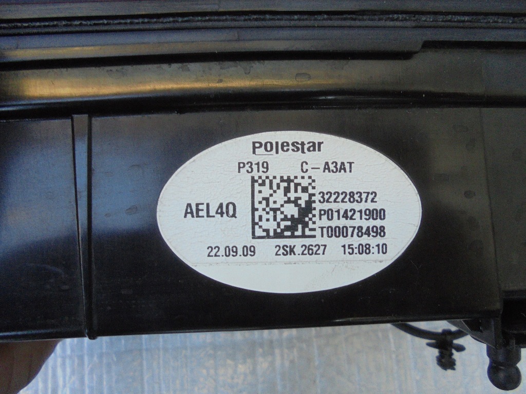 фото №8, Лампа накладка led задня + права w кришка polestar ii 2 32228372 31698087 eu