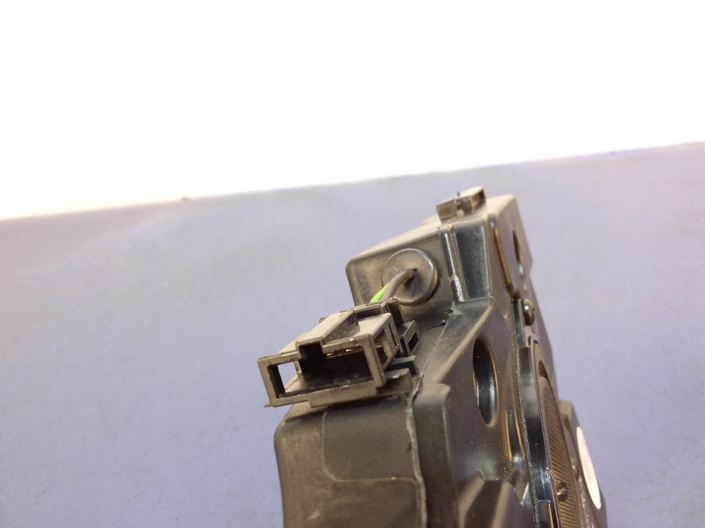 фото №3, Audi a8 d4 динамик дверь передних bang olufsen