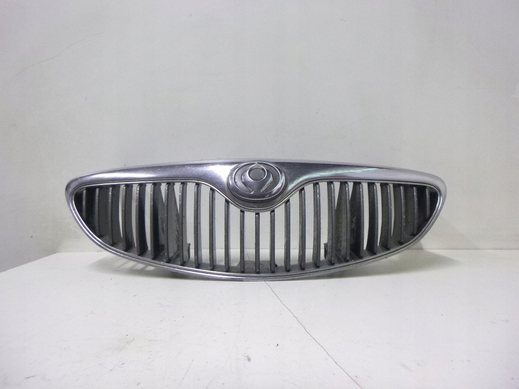 фото №1, Решётка радиатора решётка радиатора mazda xedos 6 1994r.