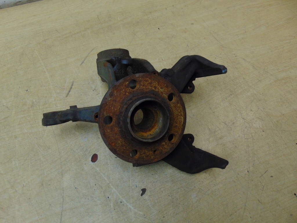 фото №1, Поворотный кулак ступица левая перед audi a1 8x 6q0256ac