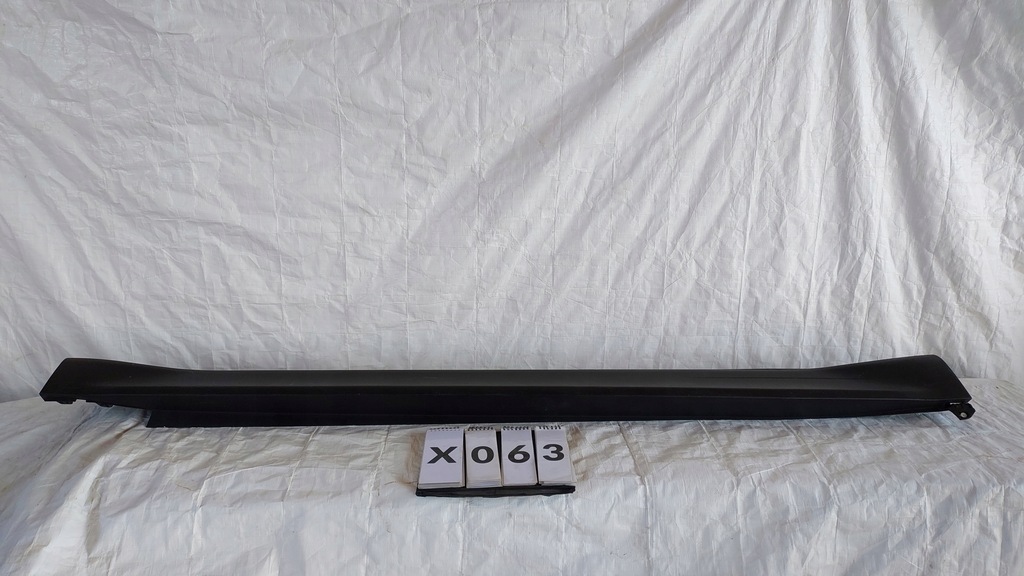 фото №1, Bmw x5 e70 накладка молдинг поріг права