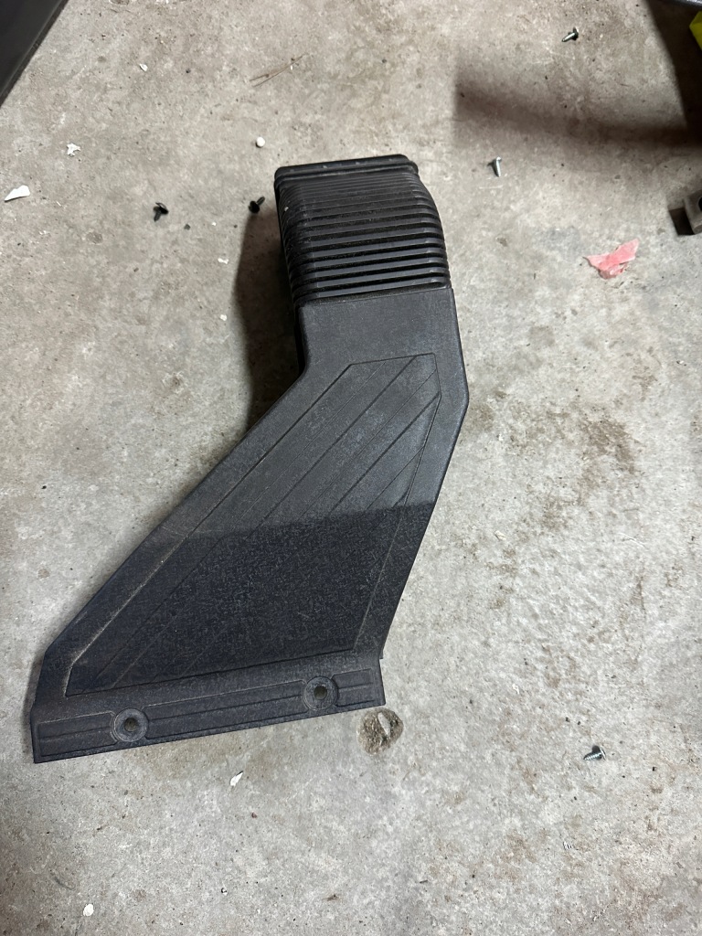 фото №1, Kia sportage iv ловушка впуск воздухозаборник воздуха