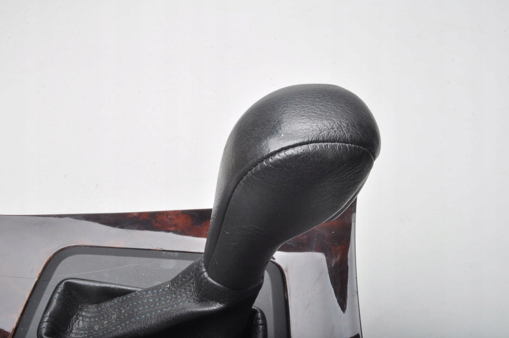 фото №7, Volvo s60 i v70 xcwybierak домкрат коробки передач drewno uk p08699284