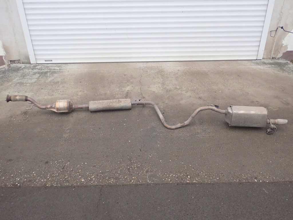 фото №1, Труба гасник каталізатор renault clio v 1,0 tce 2021r 208021717r 8583