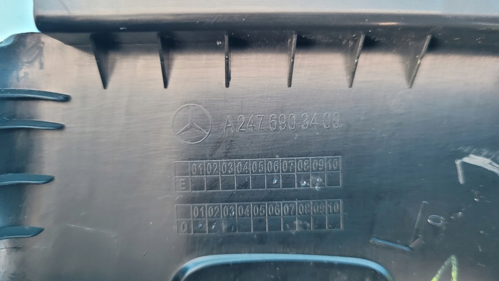 фото №15, Mercedes x247 glb 200 23r захист обшивка стійка c праве a2476903400