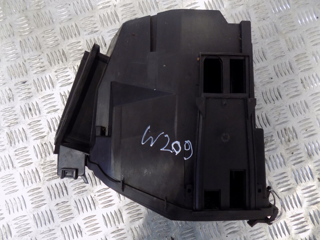 фото №1, Mercedes clk w209 коробка корпус запобіжників