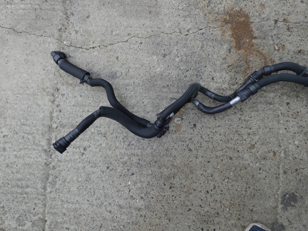 Шланг заливної оливи коробки 9840440980 citroen c5x c5 x Недорого