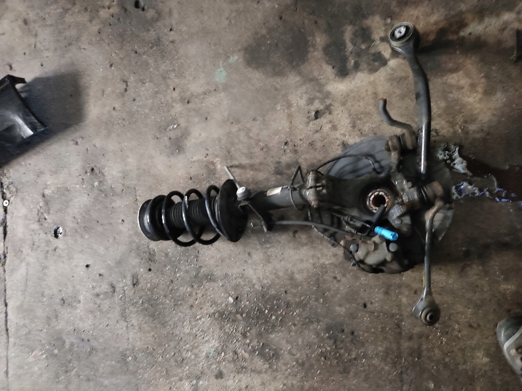 фото №9, Bmw e83 x3 поворотний кулак амортизатор macpherson 2.5i gira важелі