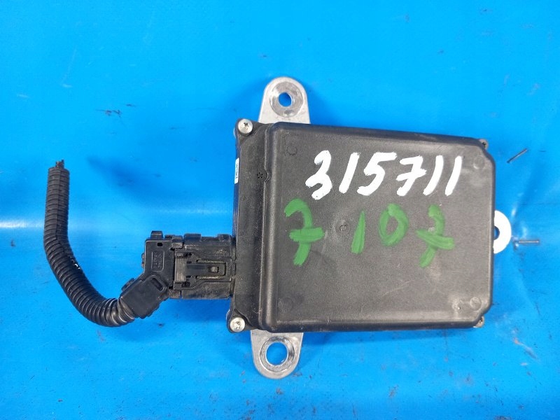 фото №1, Модуль электронный toyota prius 16 881620w270