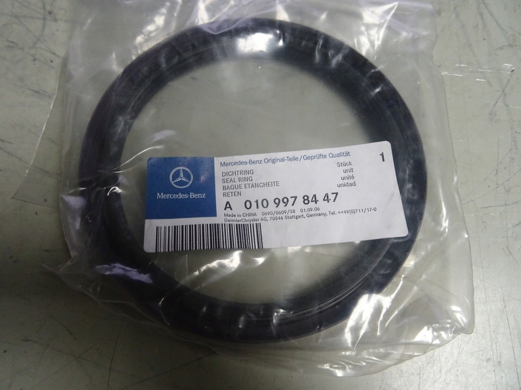 фото №6, Сальник ступица mercedes a0109978447 oem