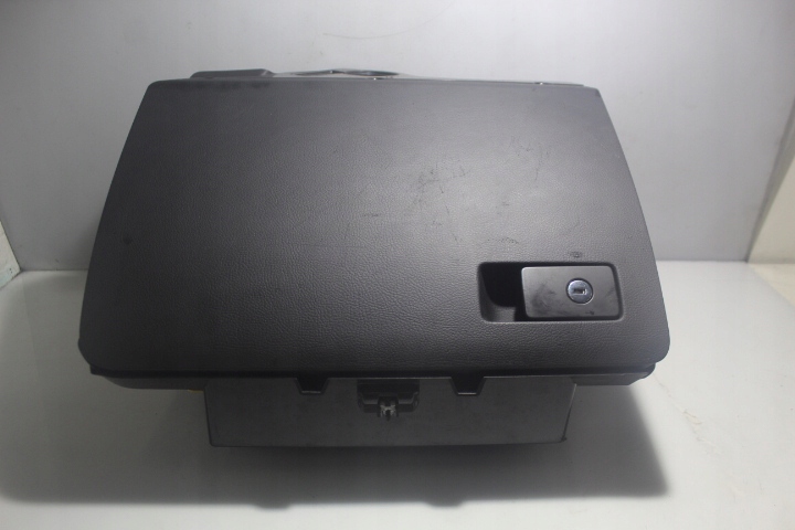 фото №1, Бардачок пасажира volkswagen passat b7