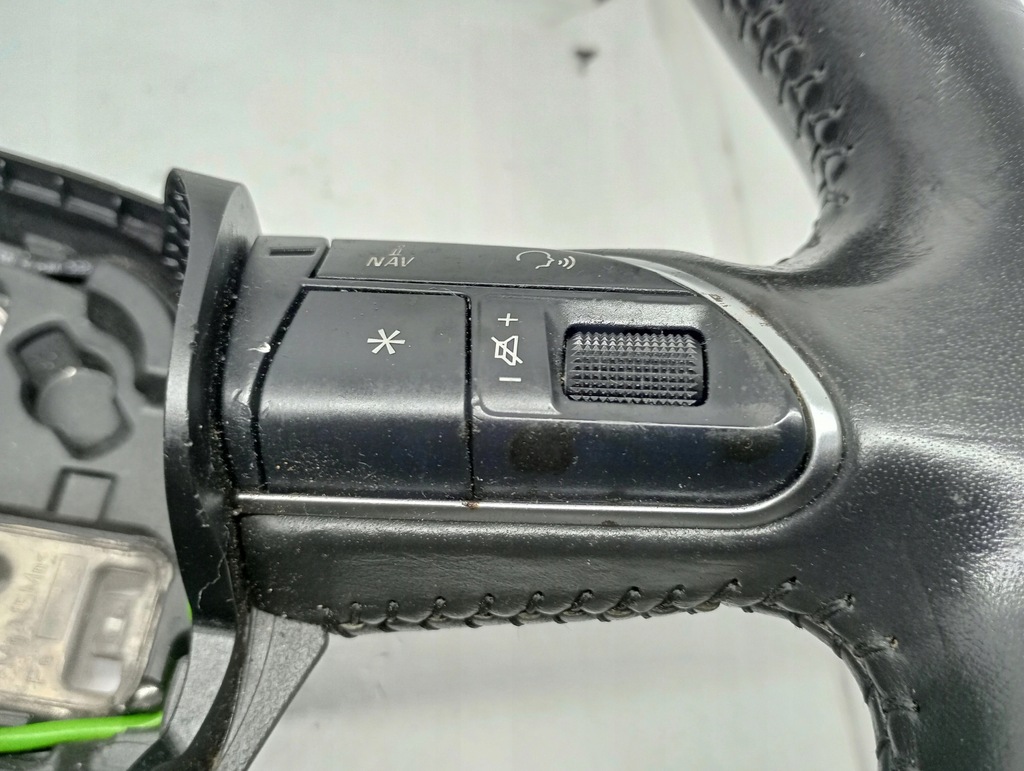 фото №14, Воздуховод кожа multi audi q3 8u0419091t