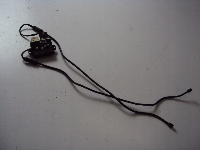 фото №1, Датчик крышки задняя peugeot 3008 ii