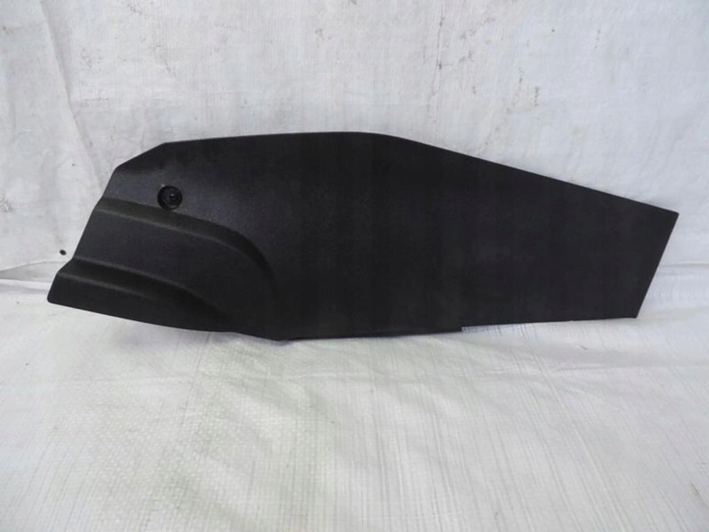 фото №1, Opel grandland x защита туннель пластик правая yp00054577