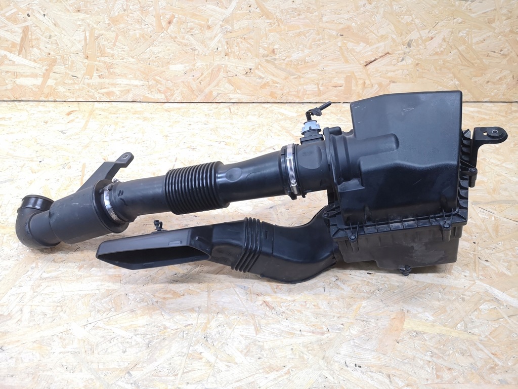 фото №1, Jaguar xe корпус фильтра воздуха gx73-9600-db