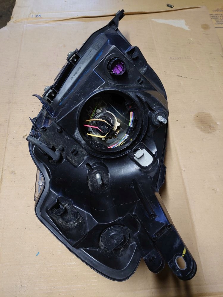 фото №11, Лампа фара правая перед fiat fiorino qubo