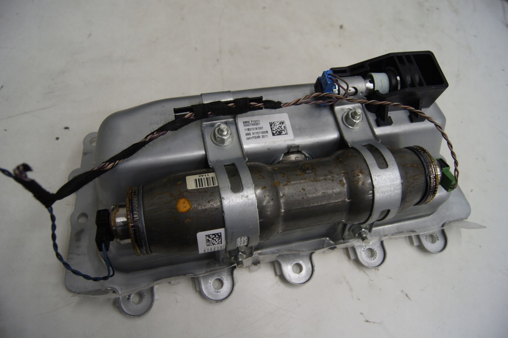 фото №5, Bmw f10 f11 подушка коленная pas usa пассажира