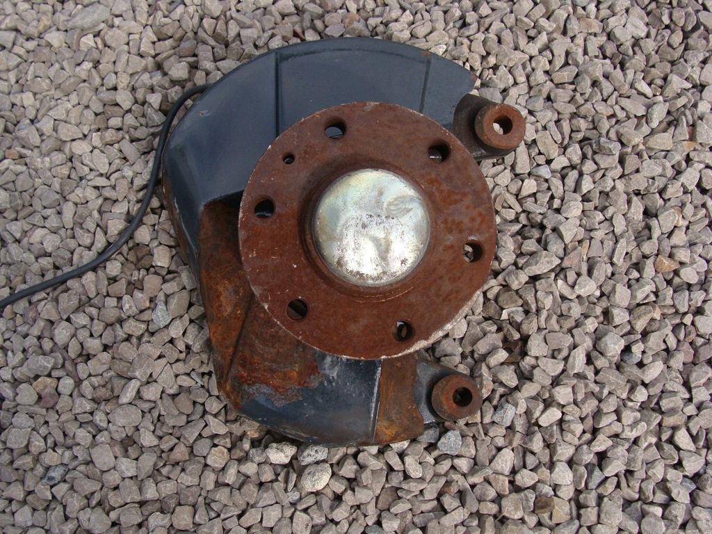 фото №1, Поворотный кулак перед левая iveco daily 99-06r abs !!!