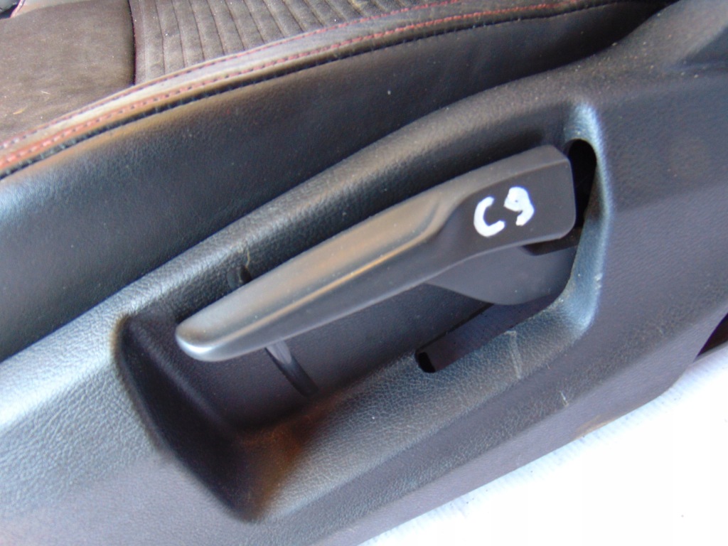 фото №12, Комплект сидіння правий лівий задня перед сидіння шкіра skoda octavia iii vrs