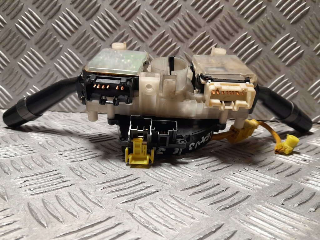 фото №8, Lexus is 200 перемикач комбінований перемикач підрульовий 84310-53050