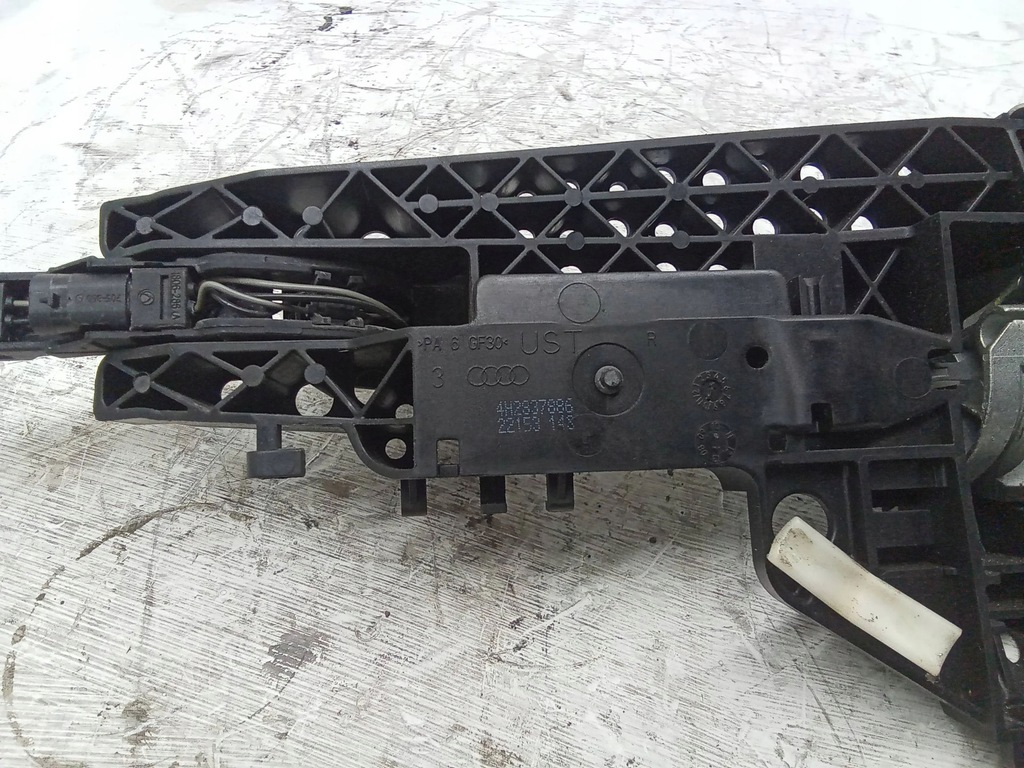 фото №10, Audi a8 s8 d4 4h 2013 перед сторона правая ручка наружная дверь передних