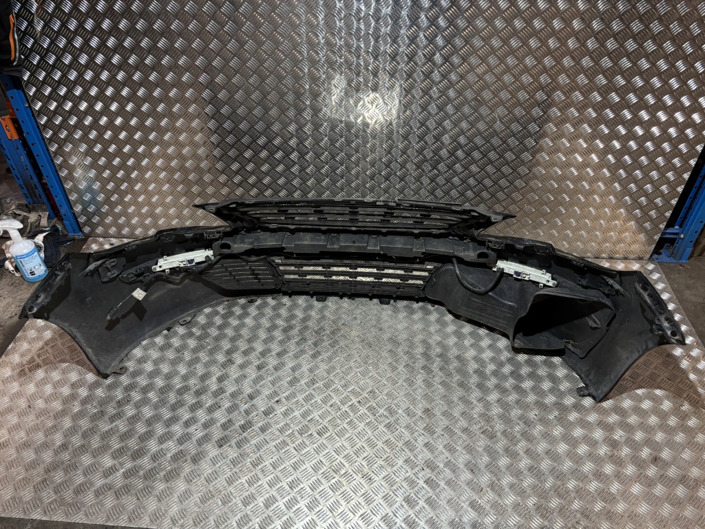 Бампер перед комплектный  светодиоды peugeot 308 t9 13-17 ktvd с Разборки