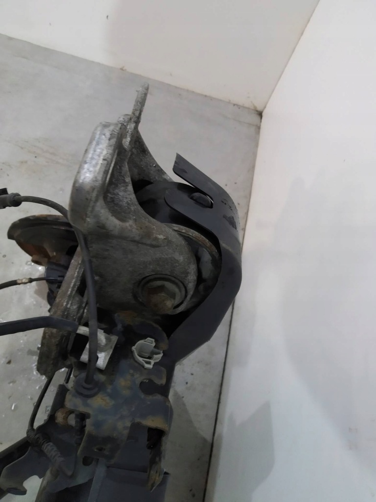 Балка подвеска задний  renault talisman 1 2015-2019 Цена