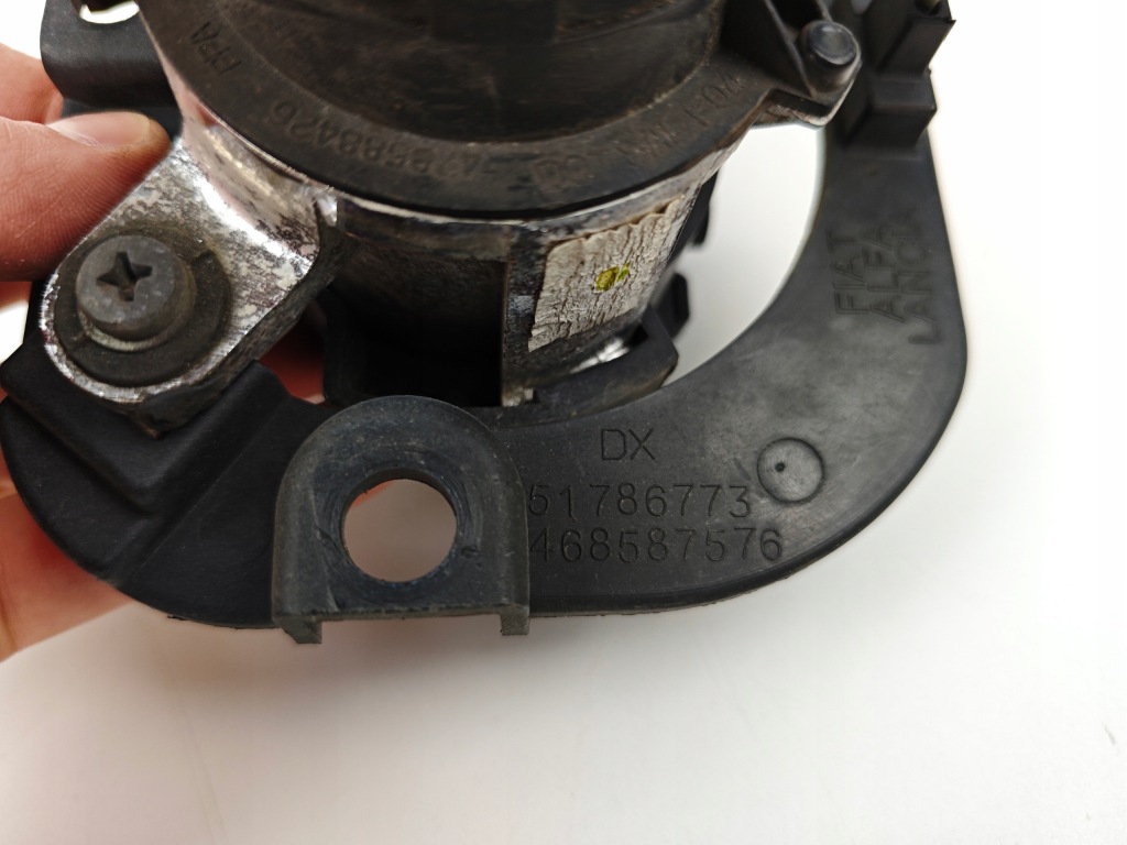 фото №11, Fiat 500 противотуманная фара лампа противотуманная правый перед 51786773