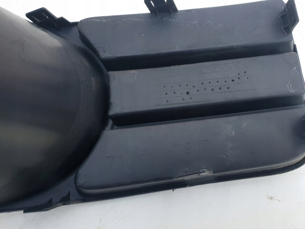 фото №9, Suzuki sx4 sx-4 06-09 решётка противотуманная фара бампер перед