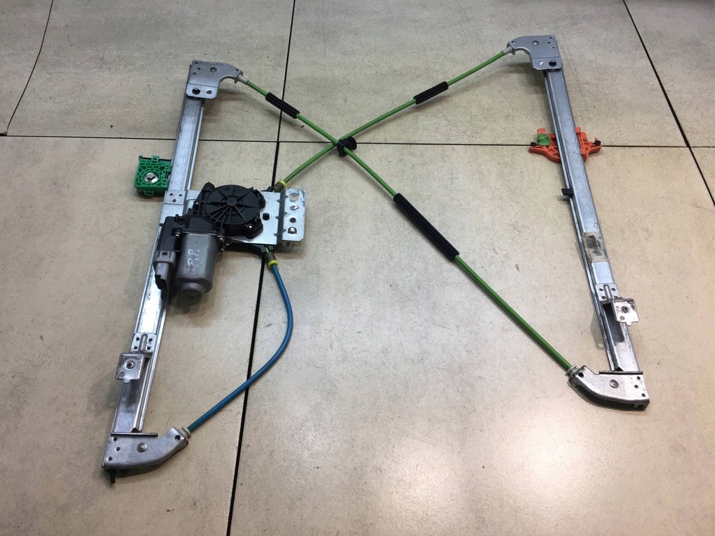 фото №1, Подъемник стекло правый fiat scudo ii 6 pin