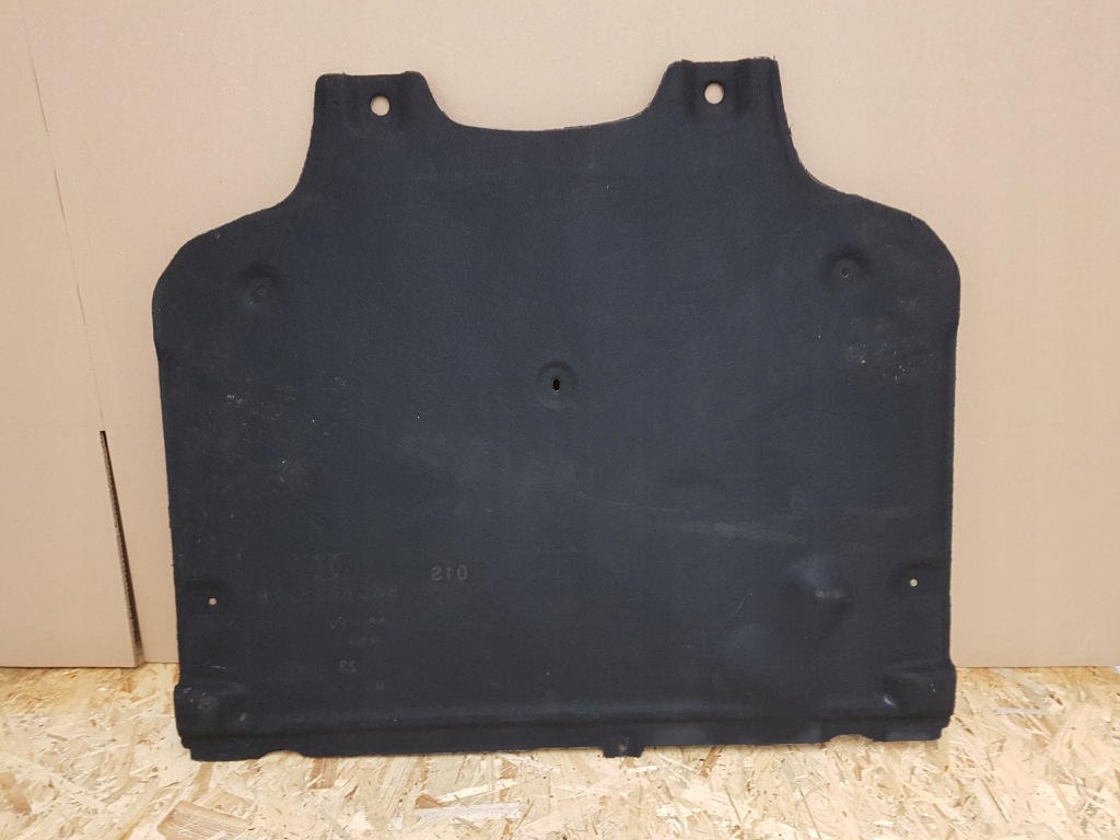 Купить Накладка плита под коробка передач audi a4 b9 8w новая