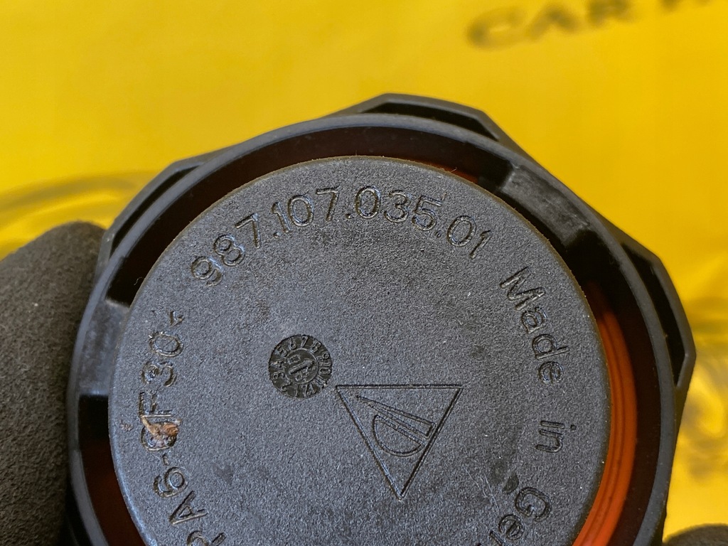 фото №8, Крышка заливной масла двигателя porsche 987 cayman