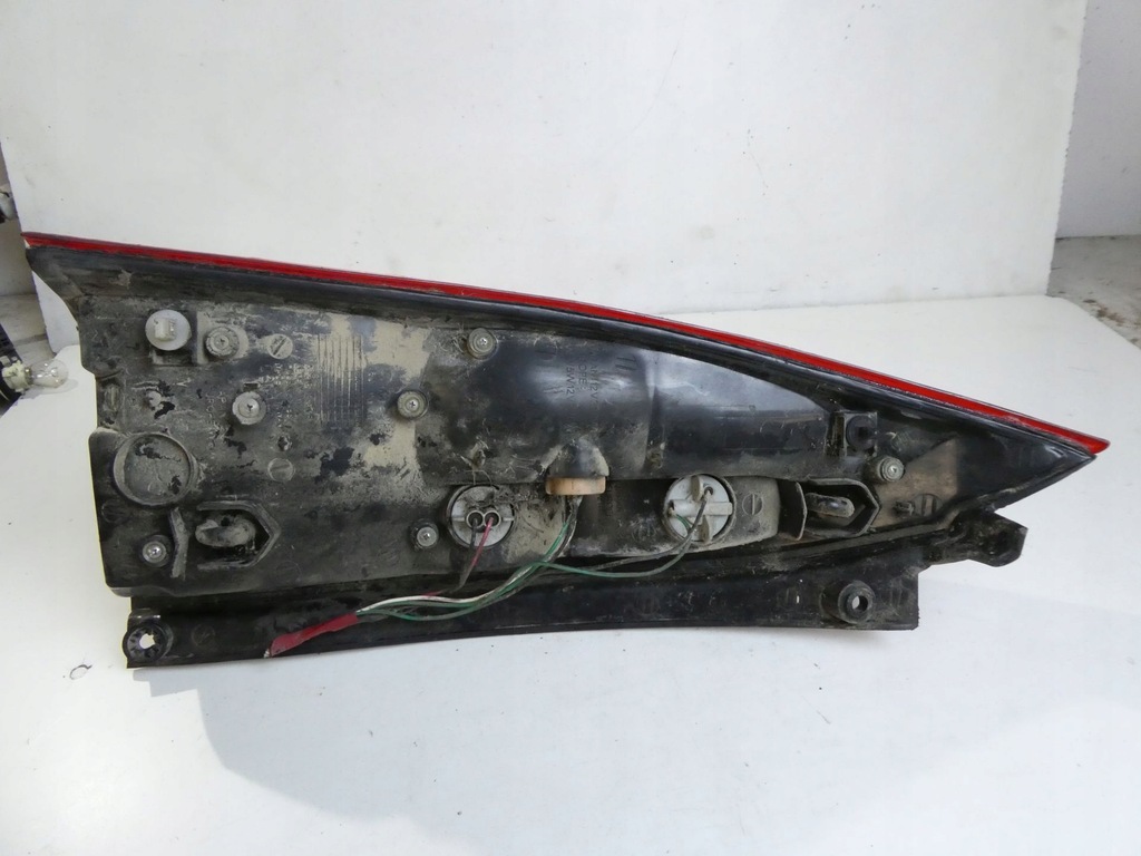 фото №4, Лампа правий задня задня mazda premacy