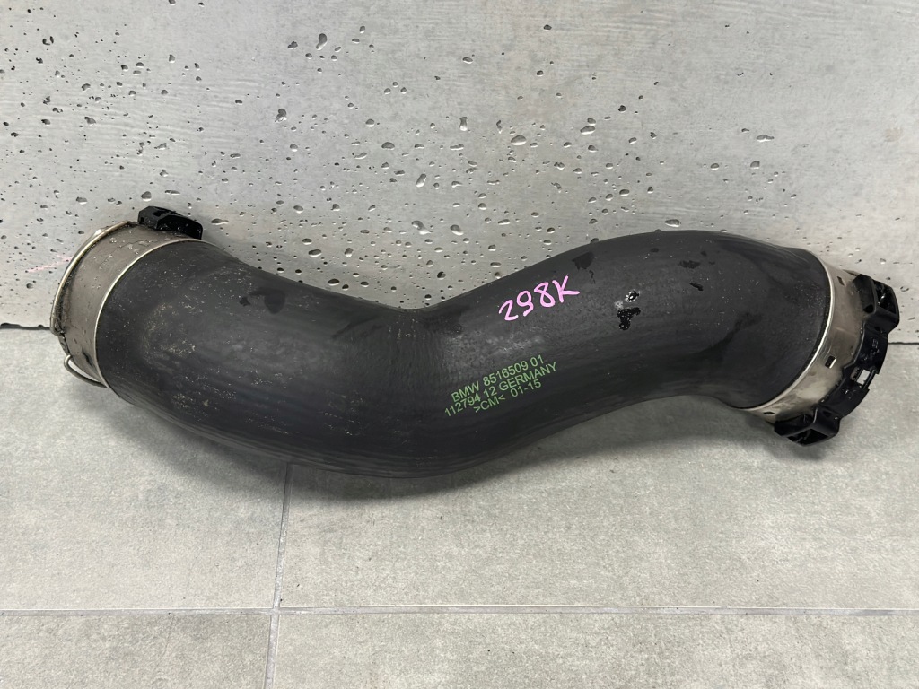 Купити Bmw f01 f02 f06 f07 f10 f11 f12 f13 шланг патрубок труба повітря 8516509