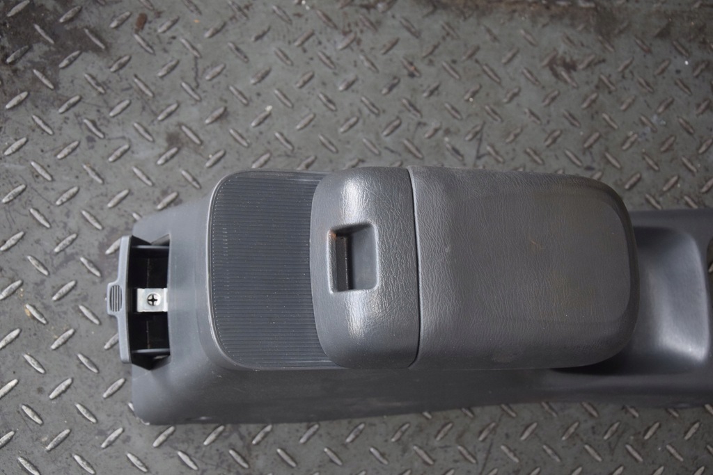 фото №3, Підлокітник kia clarus ii