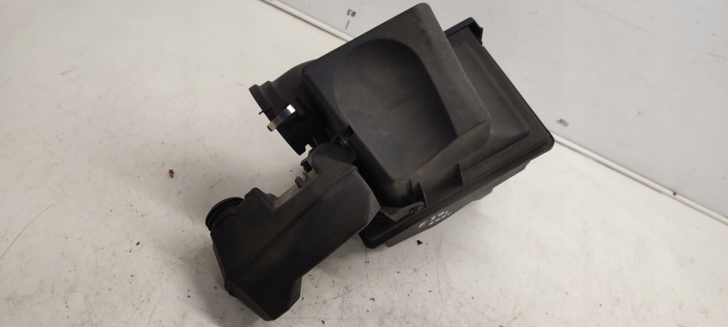 Корпус фільтра повітря 1713637 bmw e39 Ціна