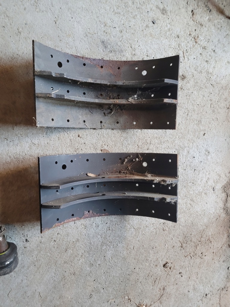 фото №1, Тормозные колодки тормозные volvo 6x4,8x4