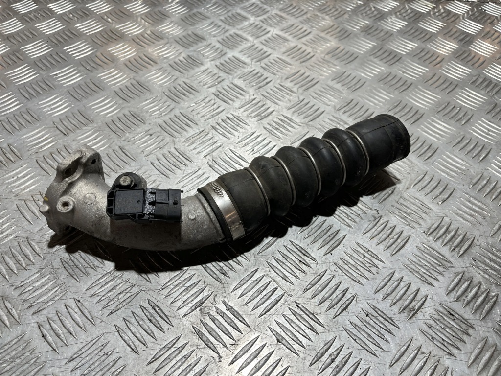 фото №1, Труба шланг wąż повітря honda civic x 17- 1.0 i-vtec turbo