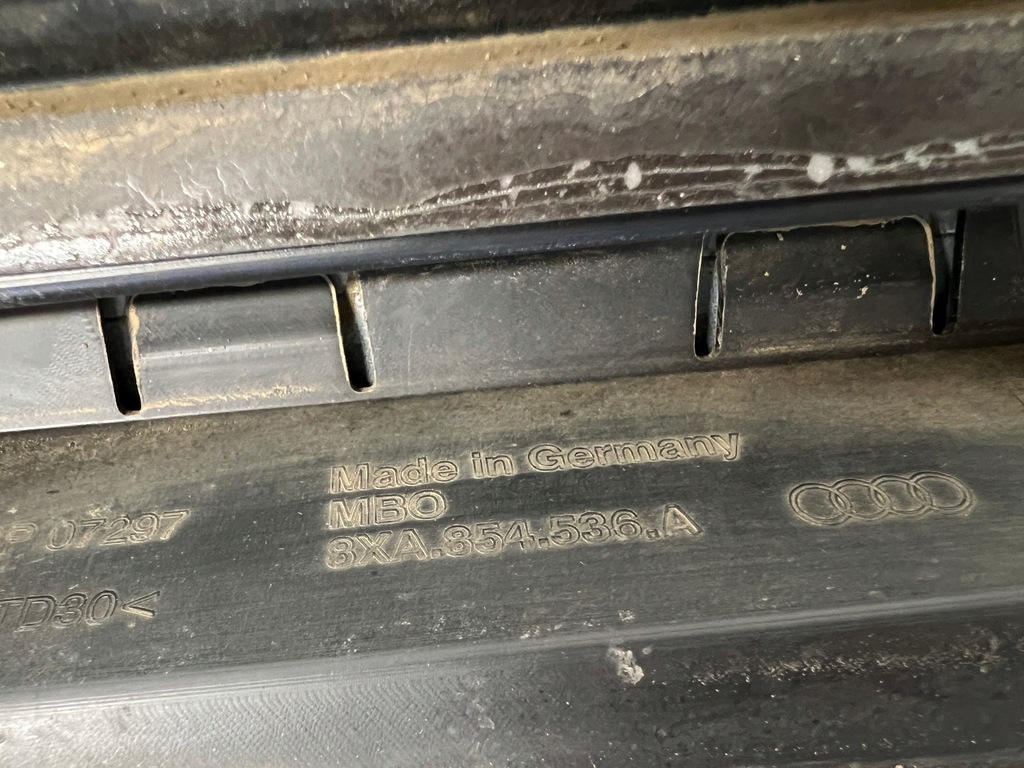 фото №9, Audi a1 8x s-line молдинг накладка поріг права 8xa854536a