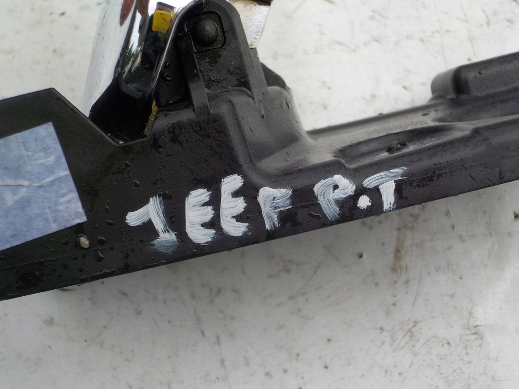 фото №6, Jeep grand cherokee wk2 ручка дверь правый задняя eu