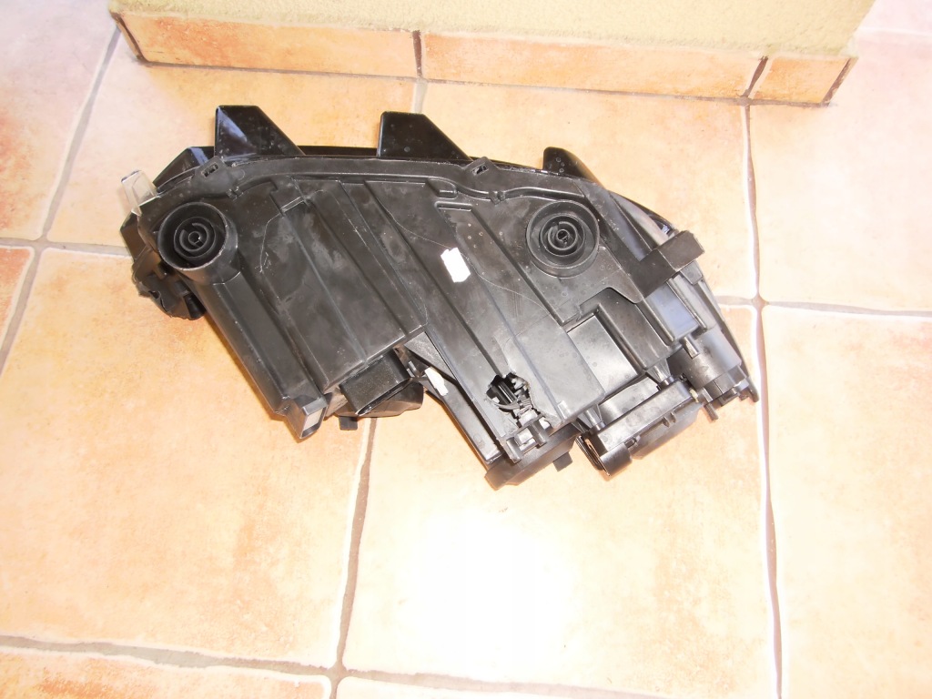 фото №3, Лампа troc valeo 2ga941005b