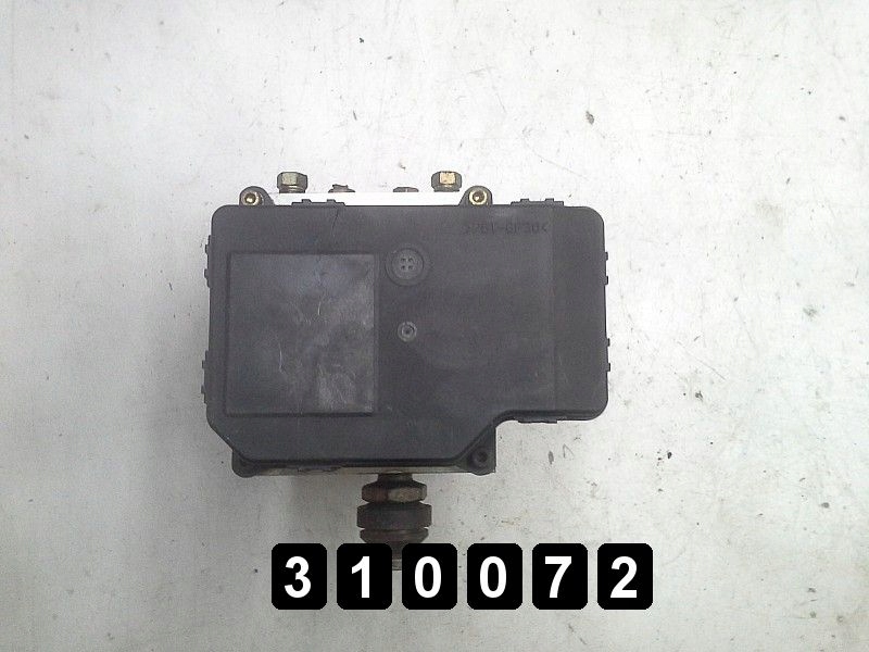 Купить 2000 mazda premacy блок abs ac.0450-0156 1.8 бензин