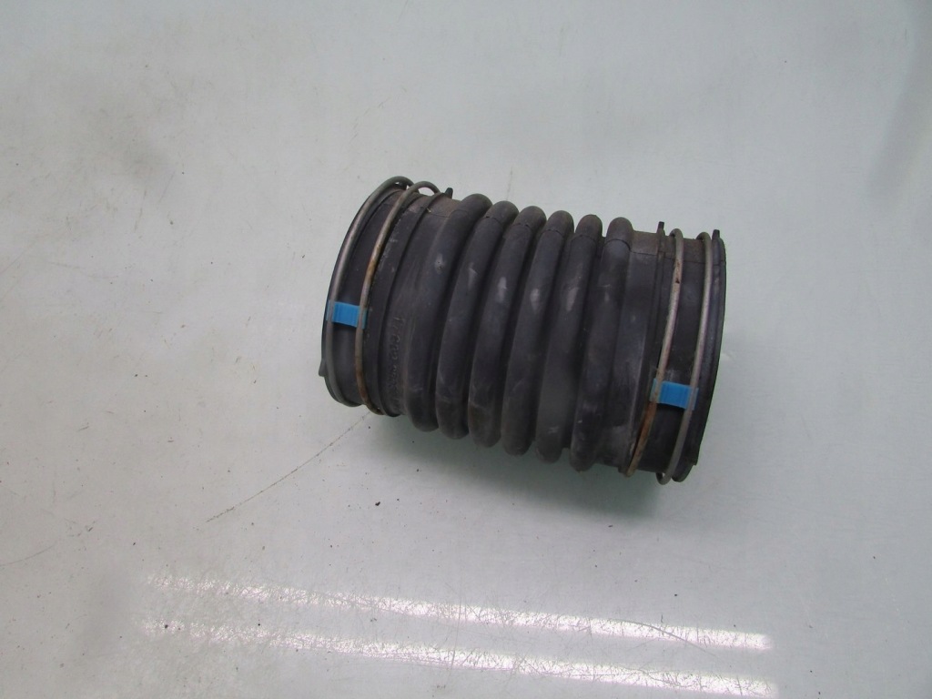 фото №1, Is iii 2.5 300h 15r шланг wąż воздуха впуск