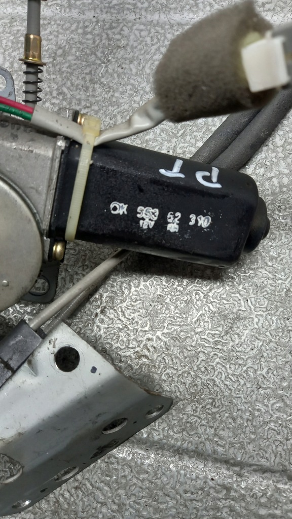 фото №5, Підйомник правий задня kia carnival ii 02r 2.9td